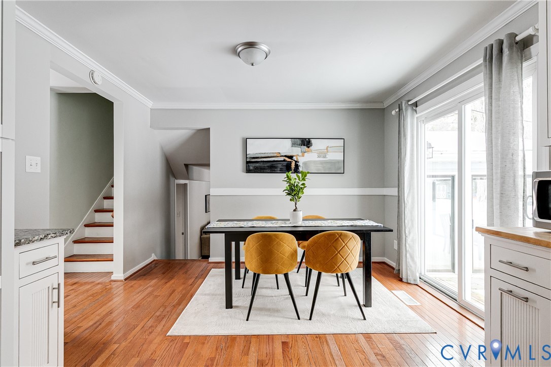 10907 Baxter Road Glen Allen, VA 23060 - Photo 16 of 42 a living room with furniture and wooden floor