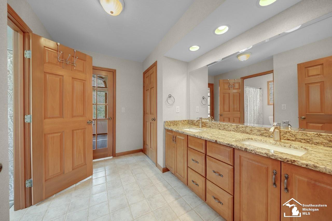 4400 Secor Road Ida, MI 48140 - Photo 16 of 53