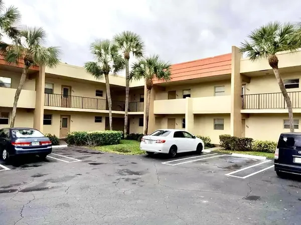 $2,200 | 2800 Fiore Way, Unit 1080, Delray Beach, FL 33445