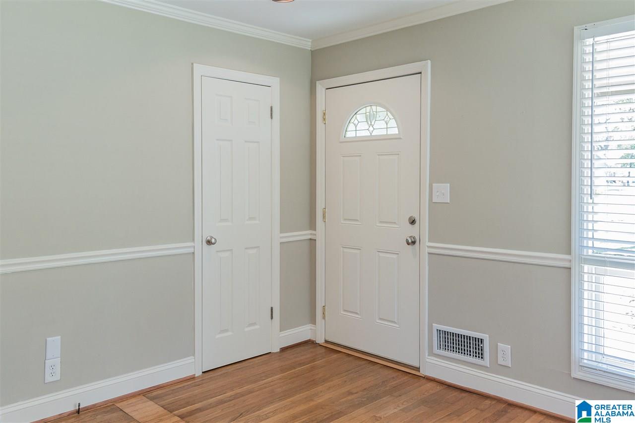 3212 Ridgely Court Birmingham, AL 35243 - Photo 5 of 36
