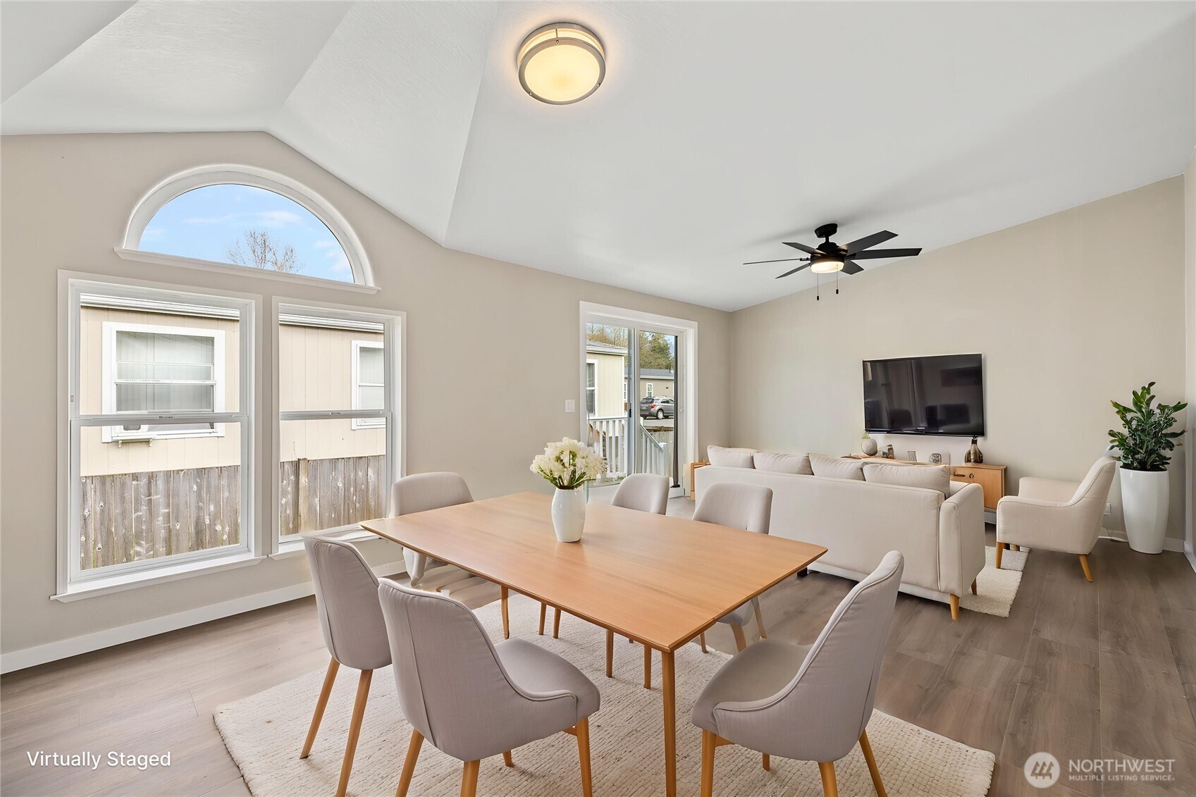 600 North Reed Street, Unit 43 Sedro-Woolley, WA 98284 - Photo 8 of 33