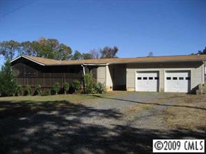 4615 Creekview Road Edgemoor, SC 29712 - Photo 1 of 8 a front view of a house with a yard
