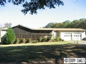 4615 Creekview Road Edgemoor, SC 29712 - Photo 2 of 8 a view of house with yard