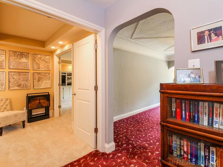 1216 Devonshire Road Grosse Pointe, MI 48230 - Photo 25 of 61 31321543-24.JPG