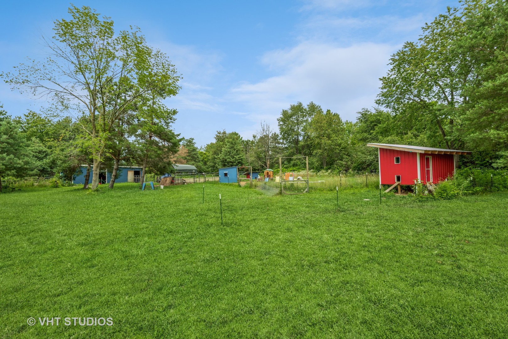 18809 Il Route 173 Harvard, IL 60033 - Photo 6 of 11 a view of a house with a backyard