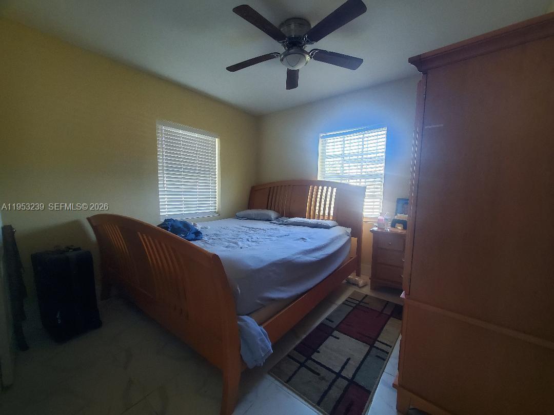 10040 Southwest 170th Terrace Miami, FL 33157 - Photo 11 of 16