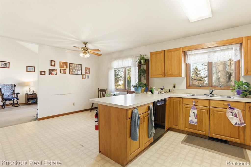 7045 Hospital Road Freeland, MI 48623 - Photo 16 of 35 Gallery Image 16