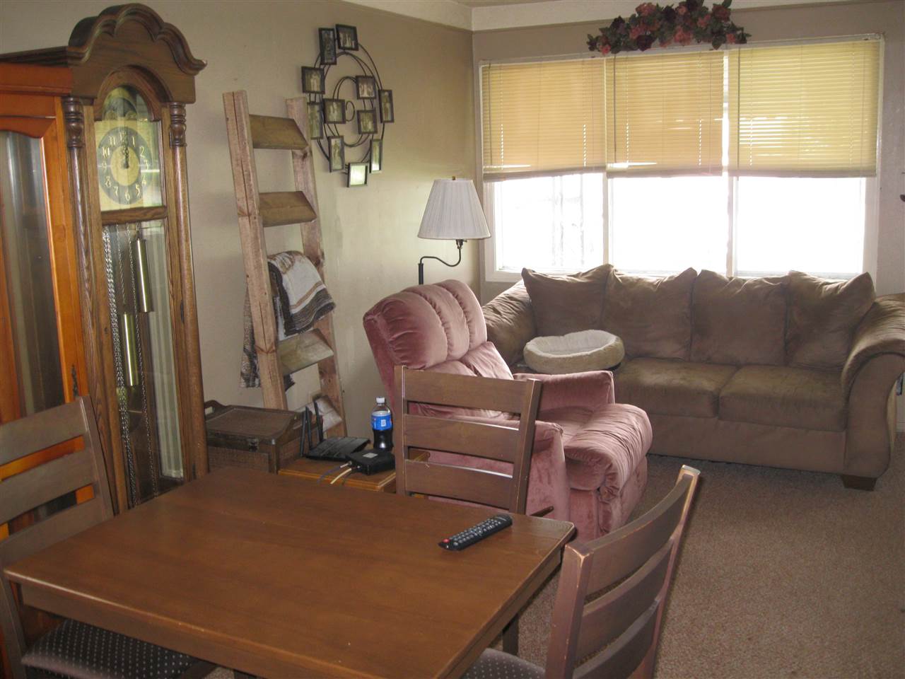 25655 Hayes Road Warren, MI 48089 - Photo 11 of 16 31355623-10.JPG