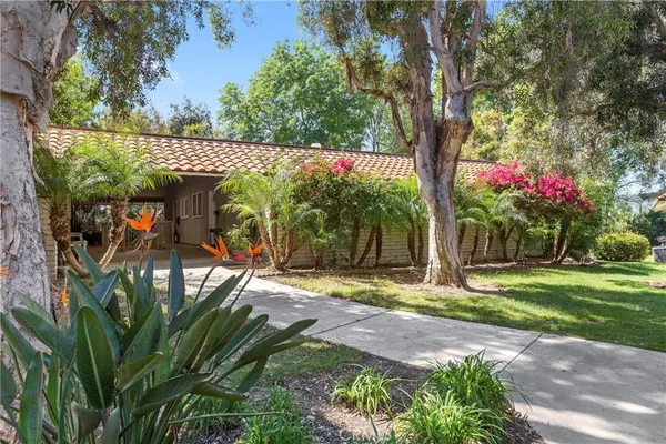 $418,000 | 901 Ronda Sevilla, Unit P, Laguna Woods, CA 92637