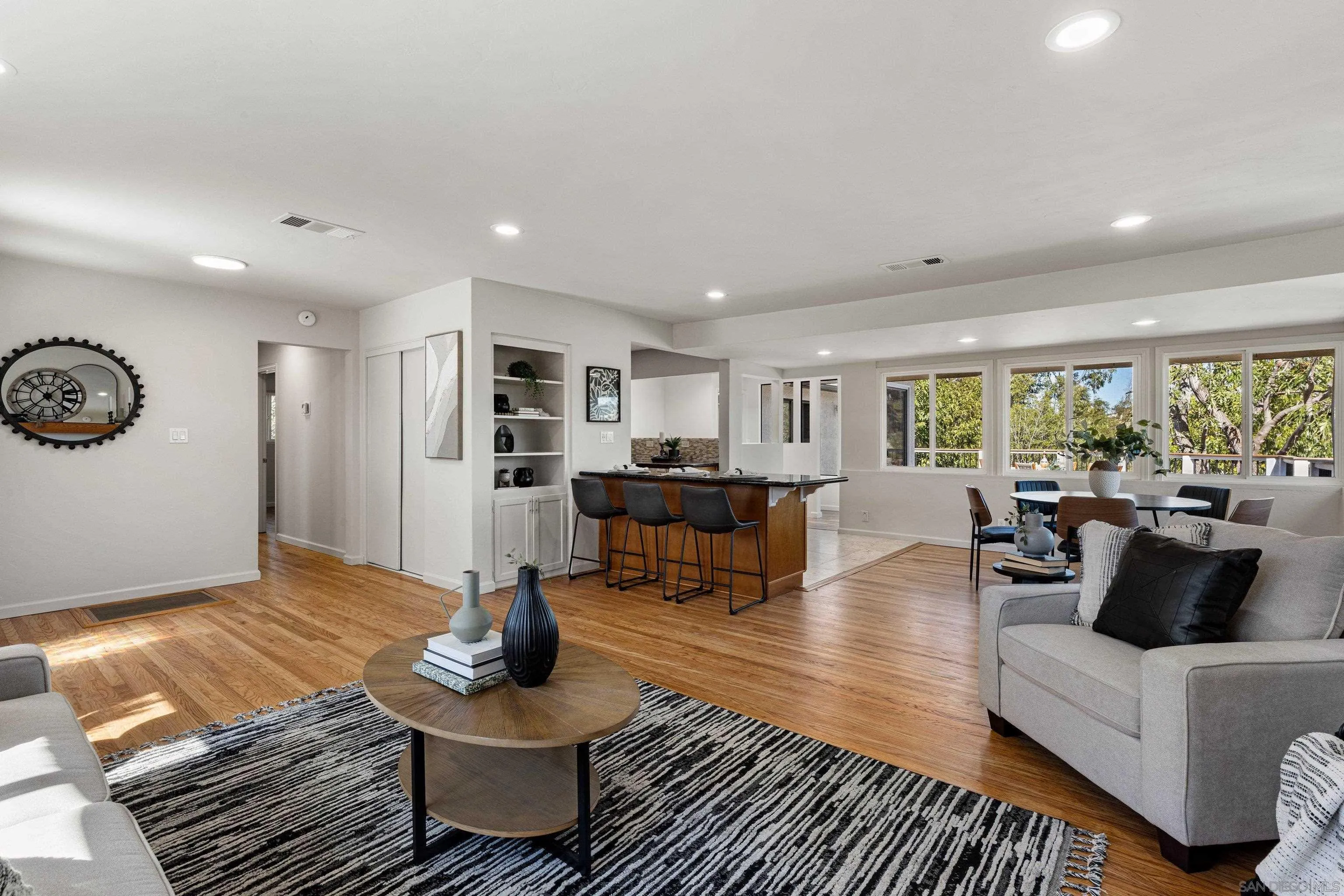 8530 Rockledge Road La Mesa, CA 91941 - Photo 3 of 31