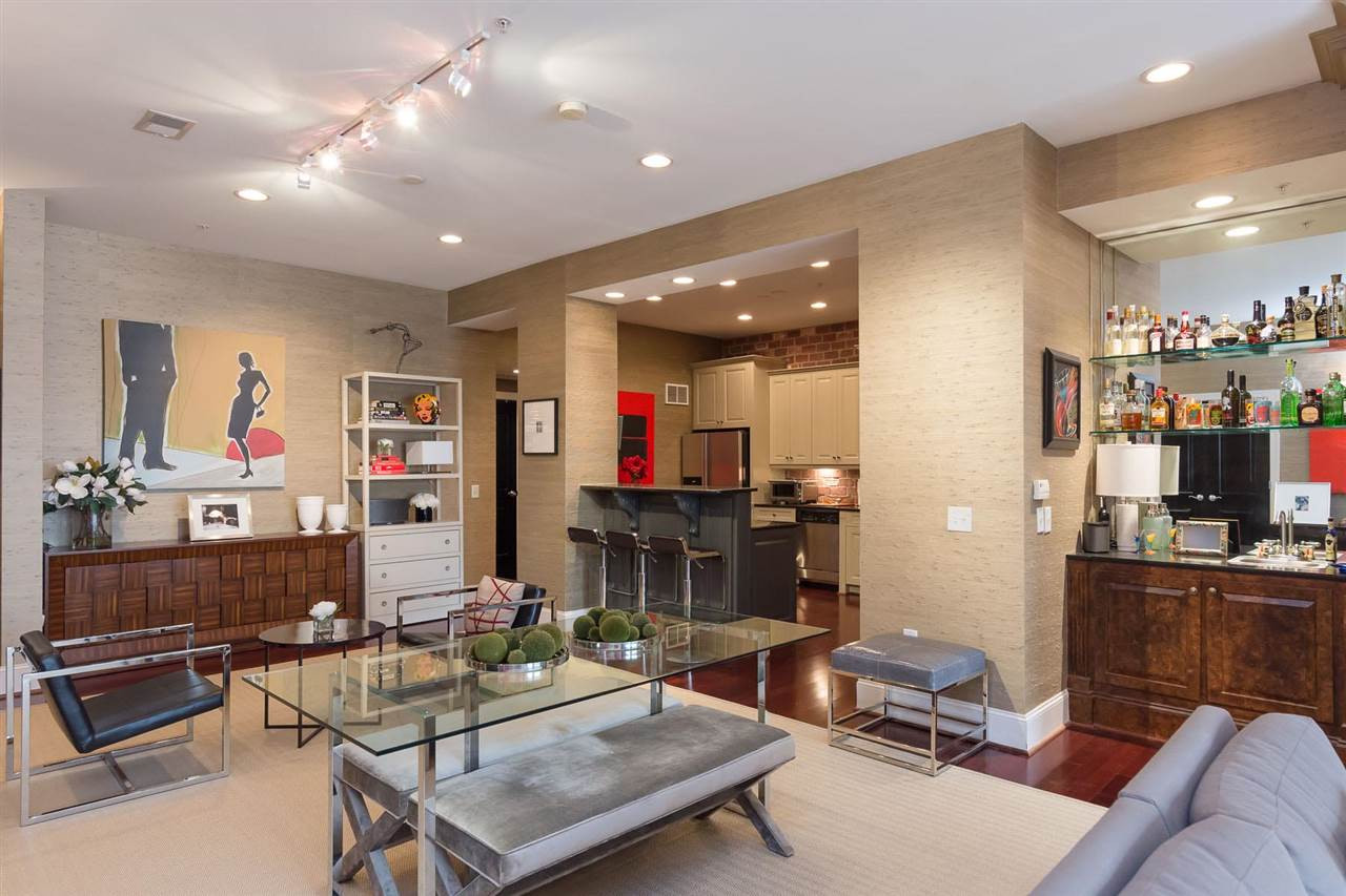 317 West Morgan Street, Unit 404 Raleigh, NC 27601 - Photo 5 of 25 Photo 5