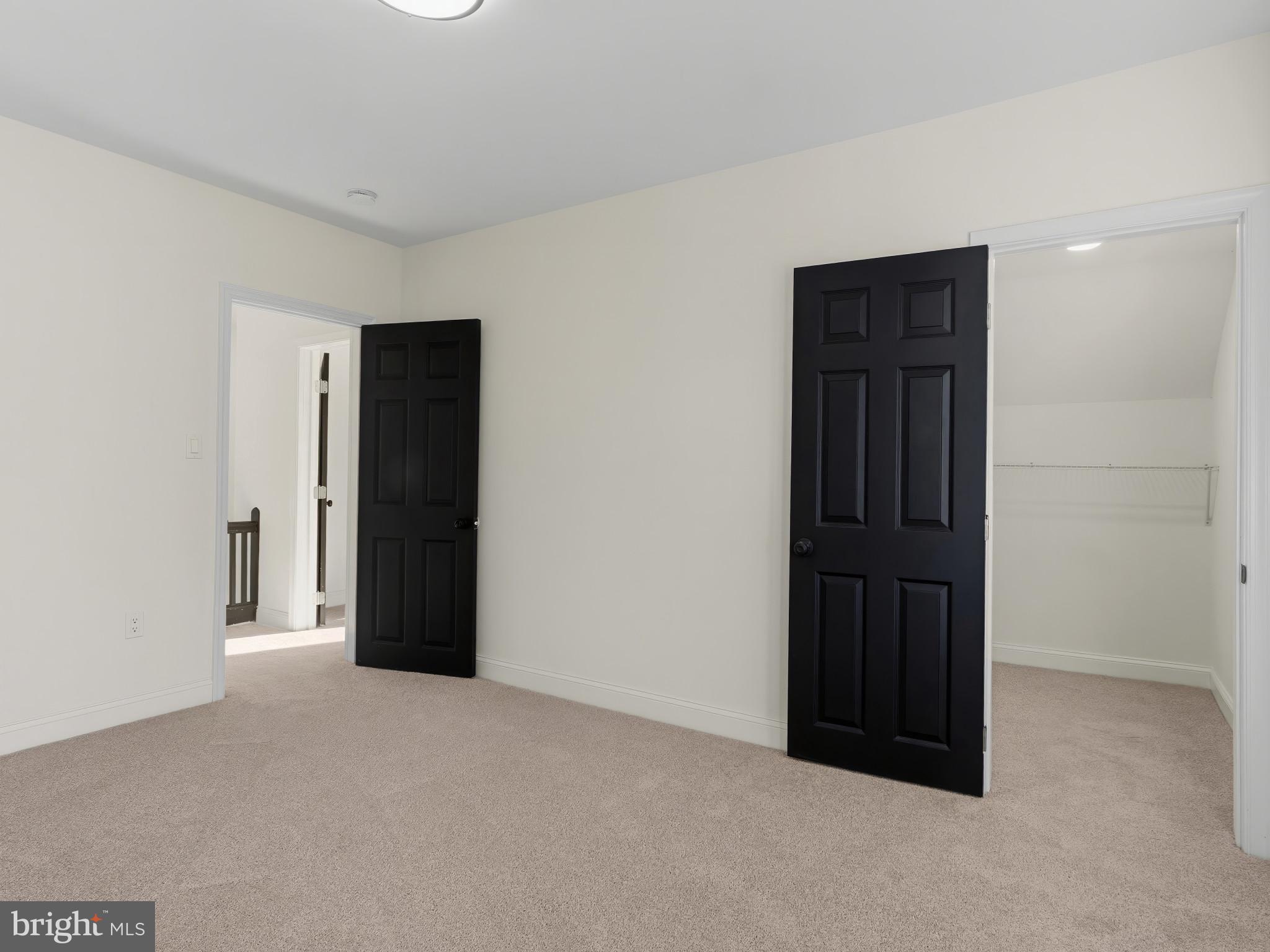 4600 White Avenue Baltimore, MD 21206 - Photo 23 of 40 an empty room with closet