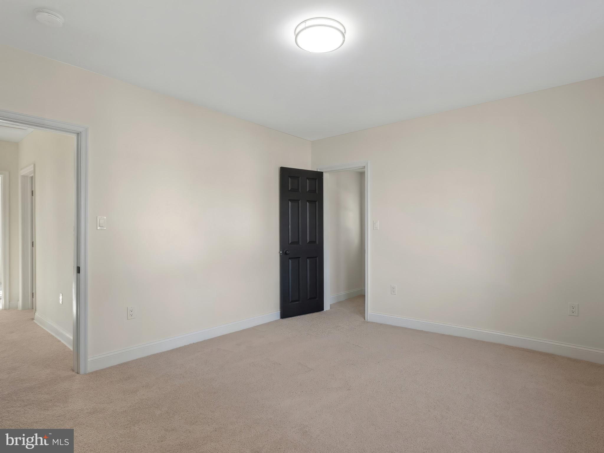 4600 White Avenue Baltimore, MD 21206 - Photo 26 of 40 a view of an empty room