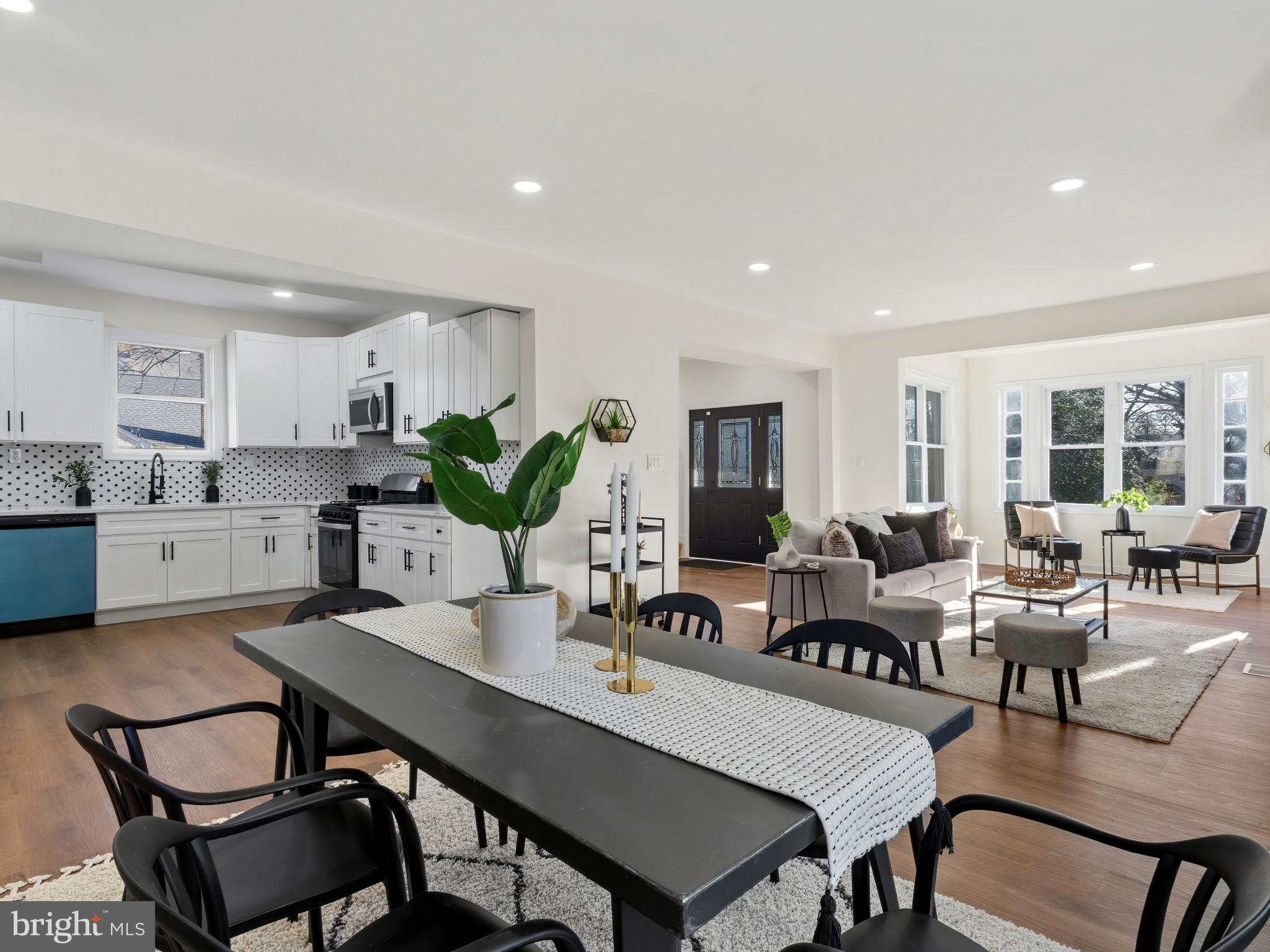 4600 White Avenue Baltimore, MD 21206 - Photo 10 of 40 a view of a dining room with furniture