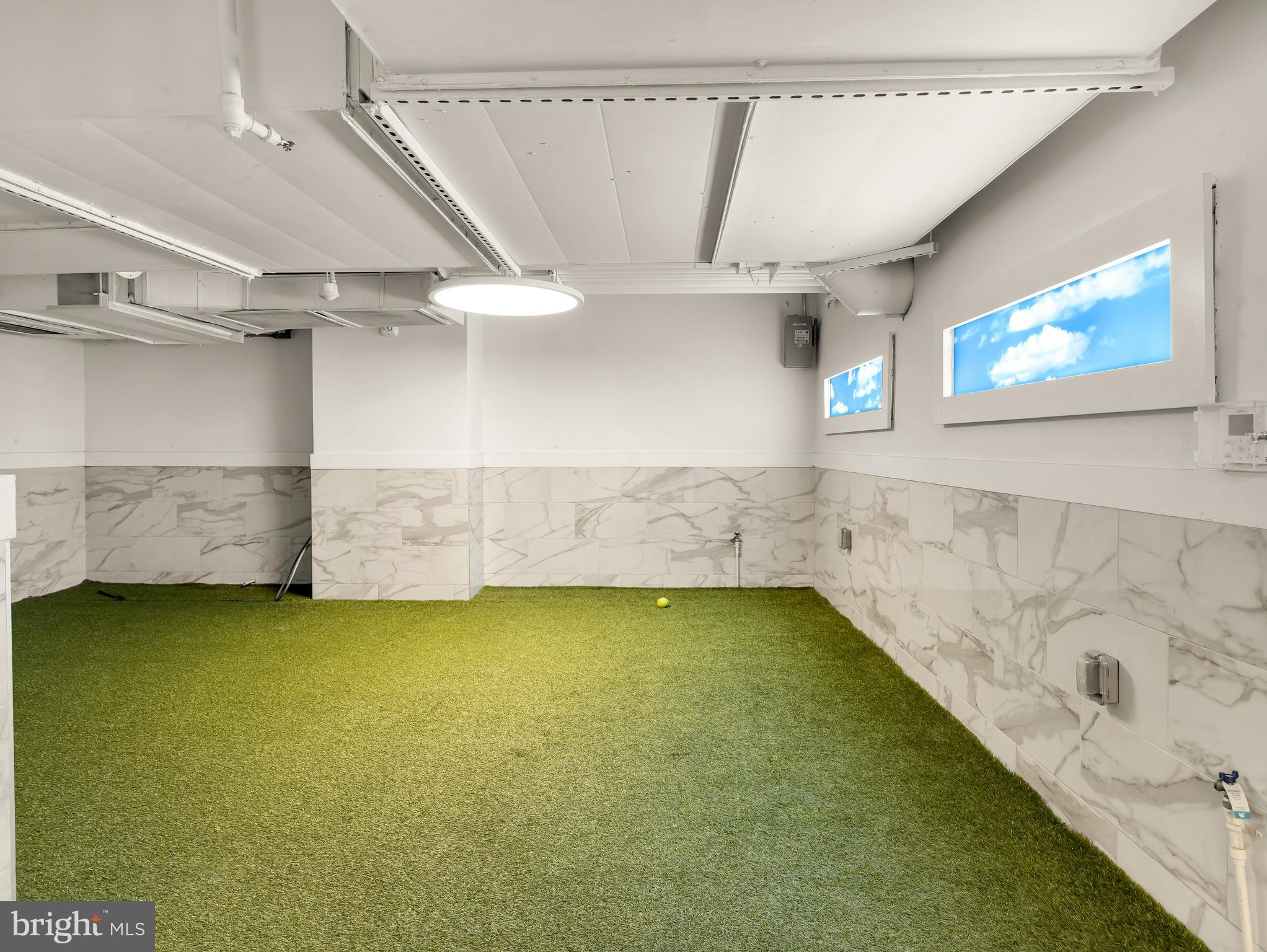 1211 Van Street Southeast, Unit 501 Washington, DC 20003 - Photo 34 of 37 a view of a bathtub in an empty room