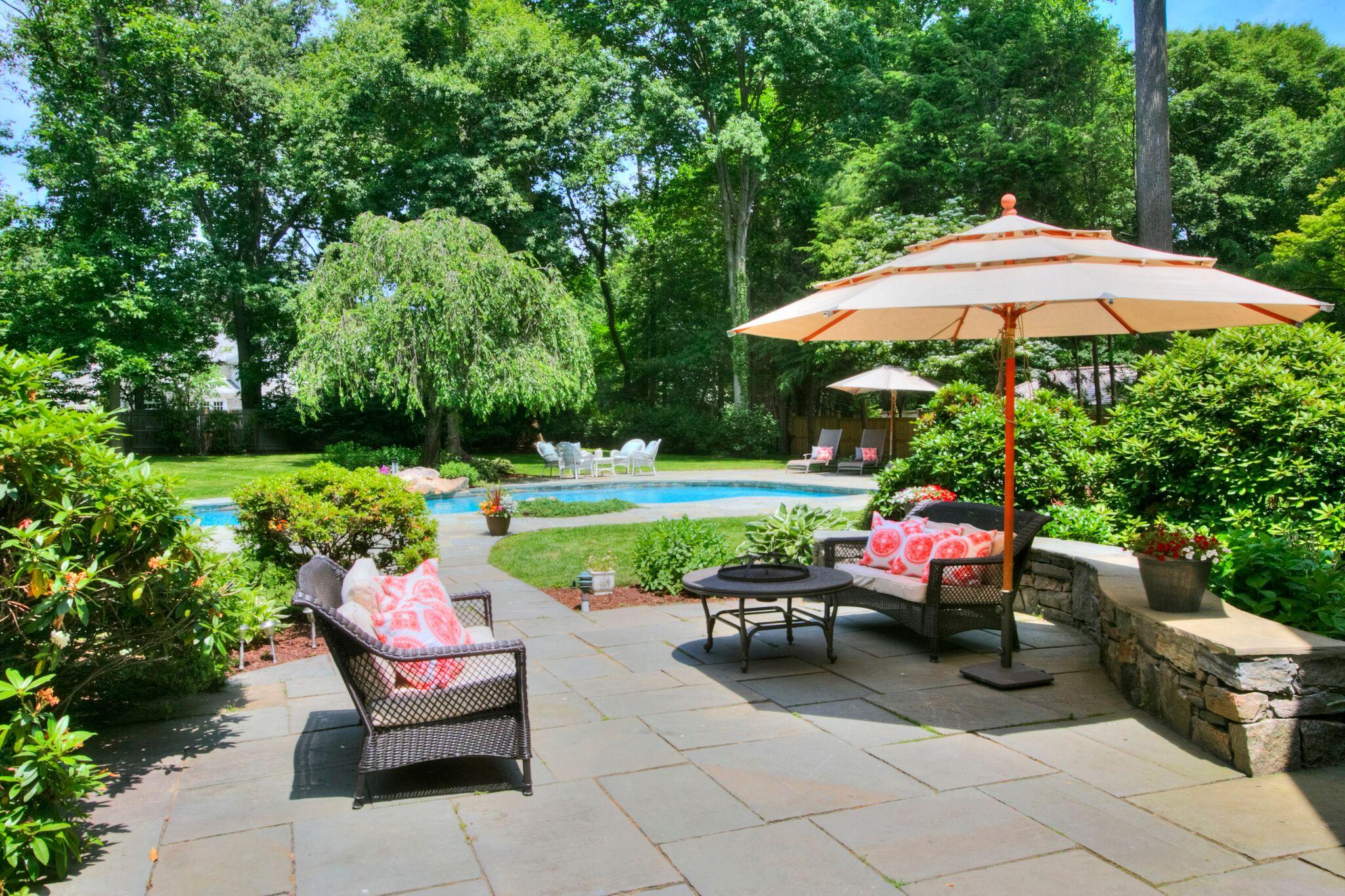 5 Haskell Lane Darien, CT 06820 - Photo 21 of 22 a view of yard with outdoor seating
