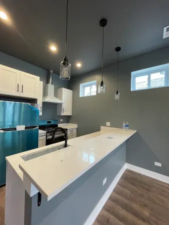 $2,800 | 1531 South Harding Avenue, Unit 2, Chicago, IL 60623