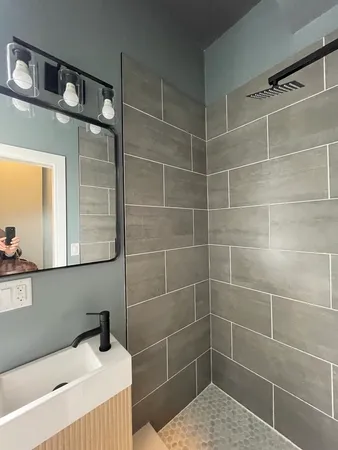 $2,800 | 1531 South Harding Avenue, Unit 2, Chicago, IL 60623