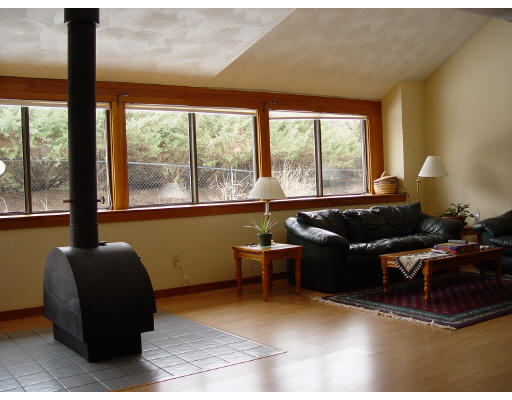 10 Kinsley Road Acton, MA 01720 - Photo 3 of 6 Gallery Image 3