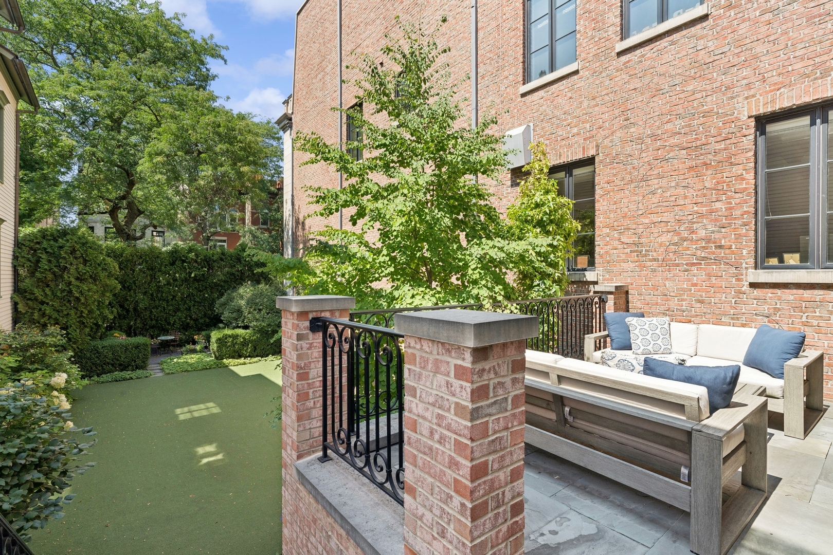 1755 North Mohawk Street Chicago, IL 60614 - Photo 4 of 62