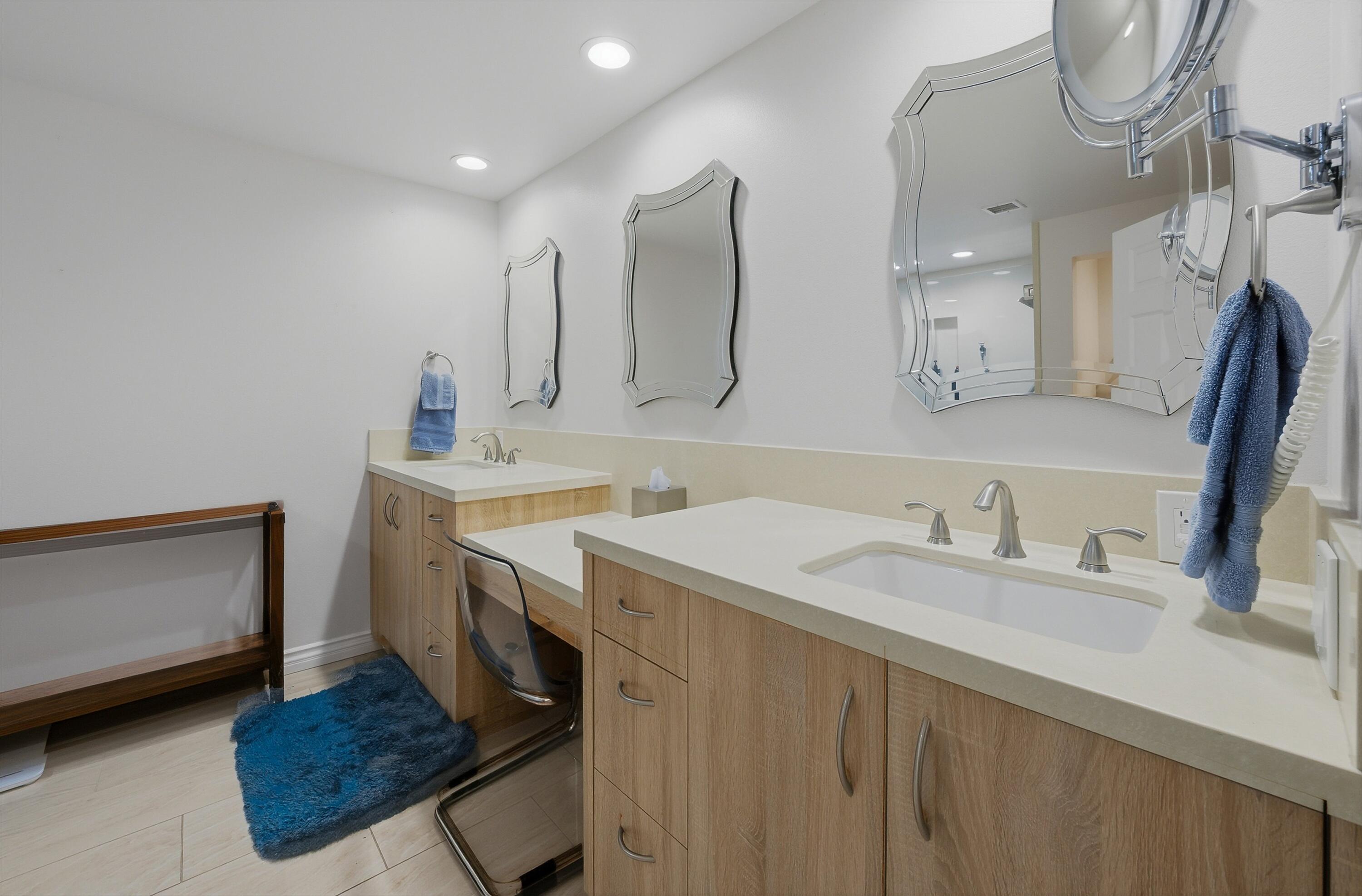 910 Island Drive, Unit 114 Rancho Mirage, CA 92270 - Photo 33 of 44 33-Photo-33