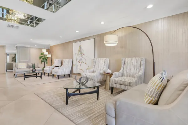 $640,000 | 910 Island Drive, Unit 114, Rancho Mirage, CA 92270
