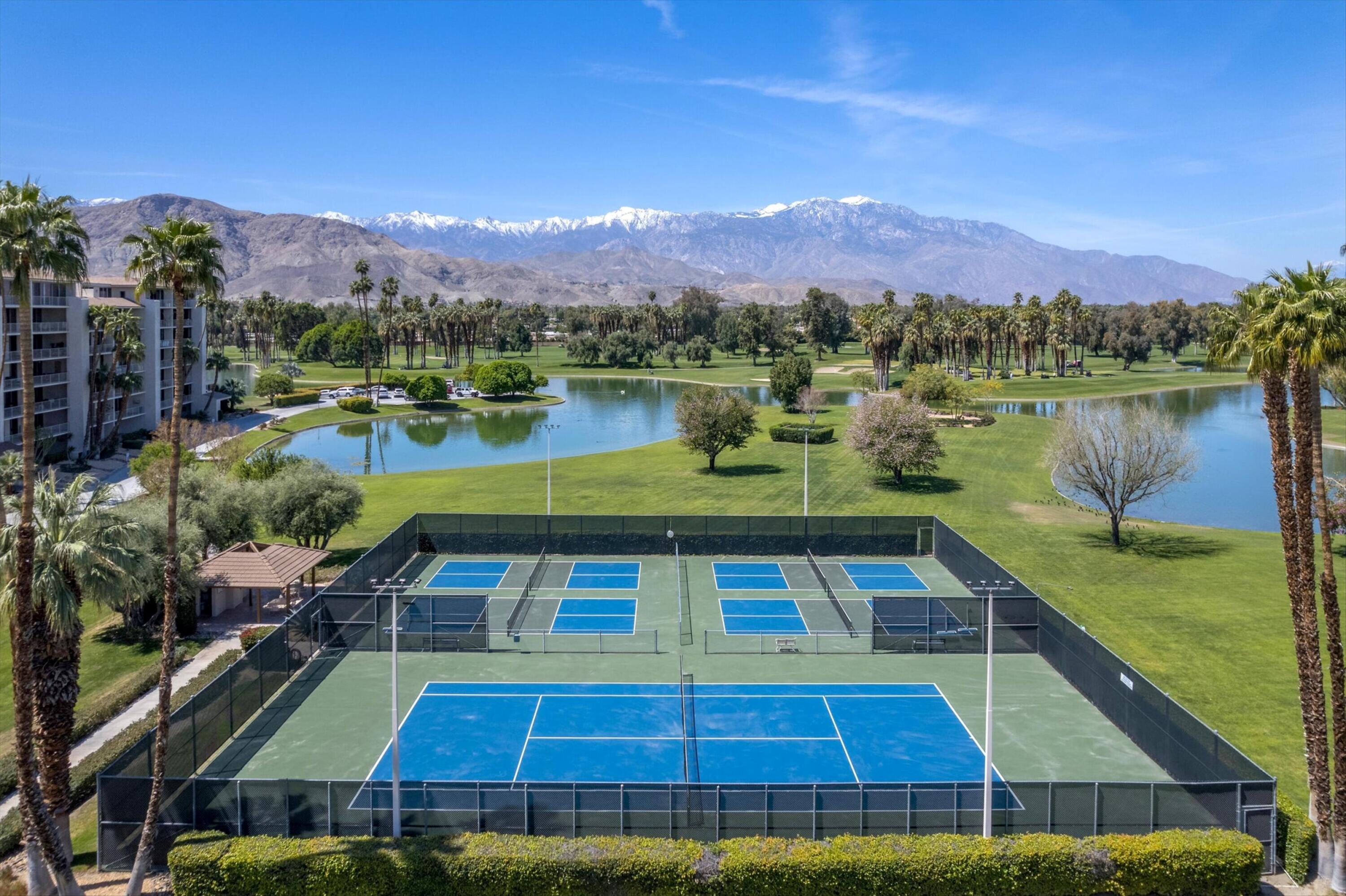 910 Island Drive, Unit 114 Rancho Mirage, CA 92270 - Photo 43 of 44 43-Tennis Courts