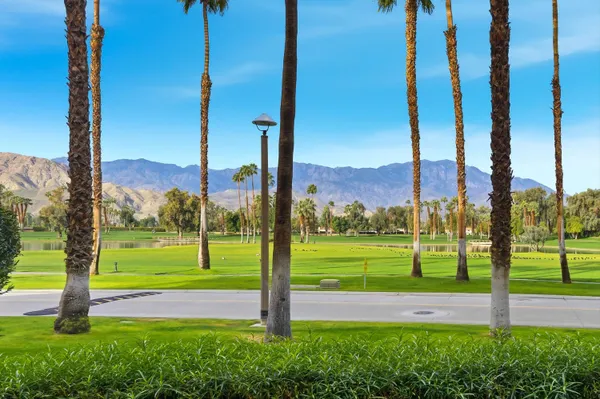 $640,000 | 910 Island Drive, Unit 114, Rancho Mirage, CA 92270