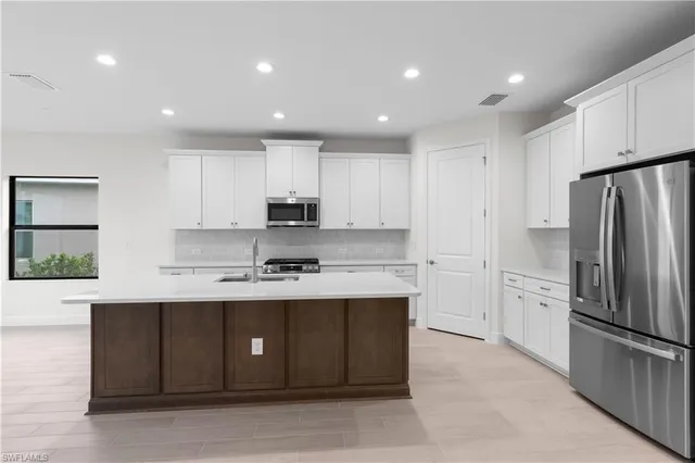 $470,329 | 13617 Heritage Preserve Drive, Fort Myers, FL 33905