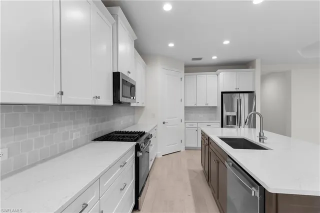 $470,329 | 13617 Heritage Preserve Drive, Fort Myers, FL 33905