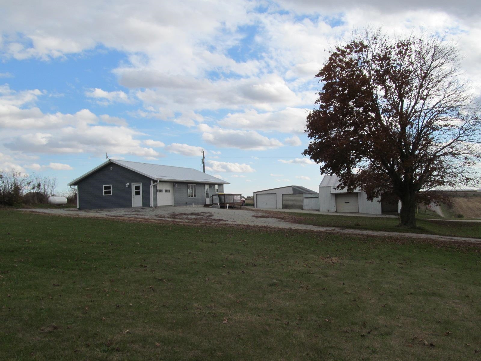 13004 Blue School Road Fennimore, WI 53809 - Photo 11 of 19