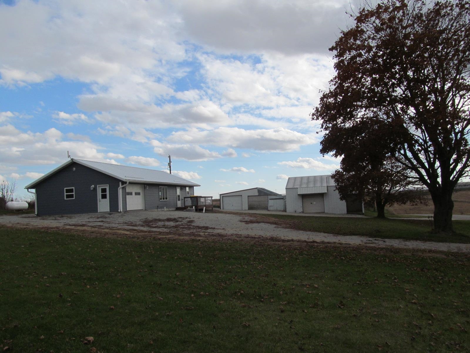 13004 Blue School Road Fennimore, WI 53809 - Photo 12 of 19