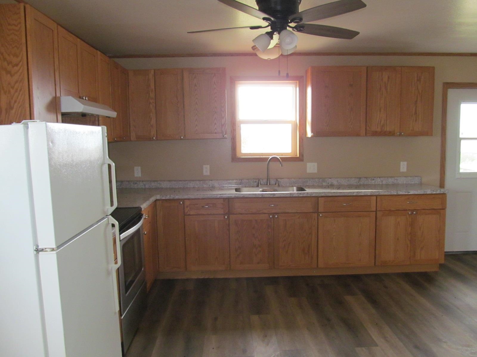 13004 Blue School Road Fennimore, WI 53809 - Photo 3 of 19