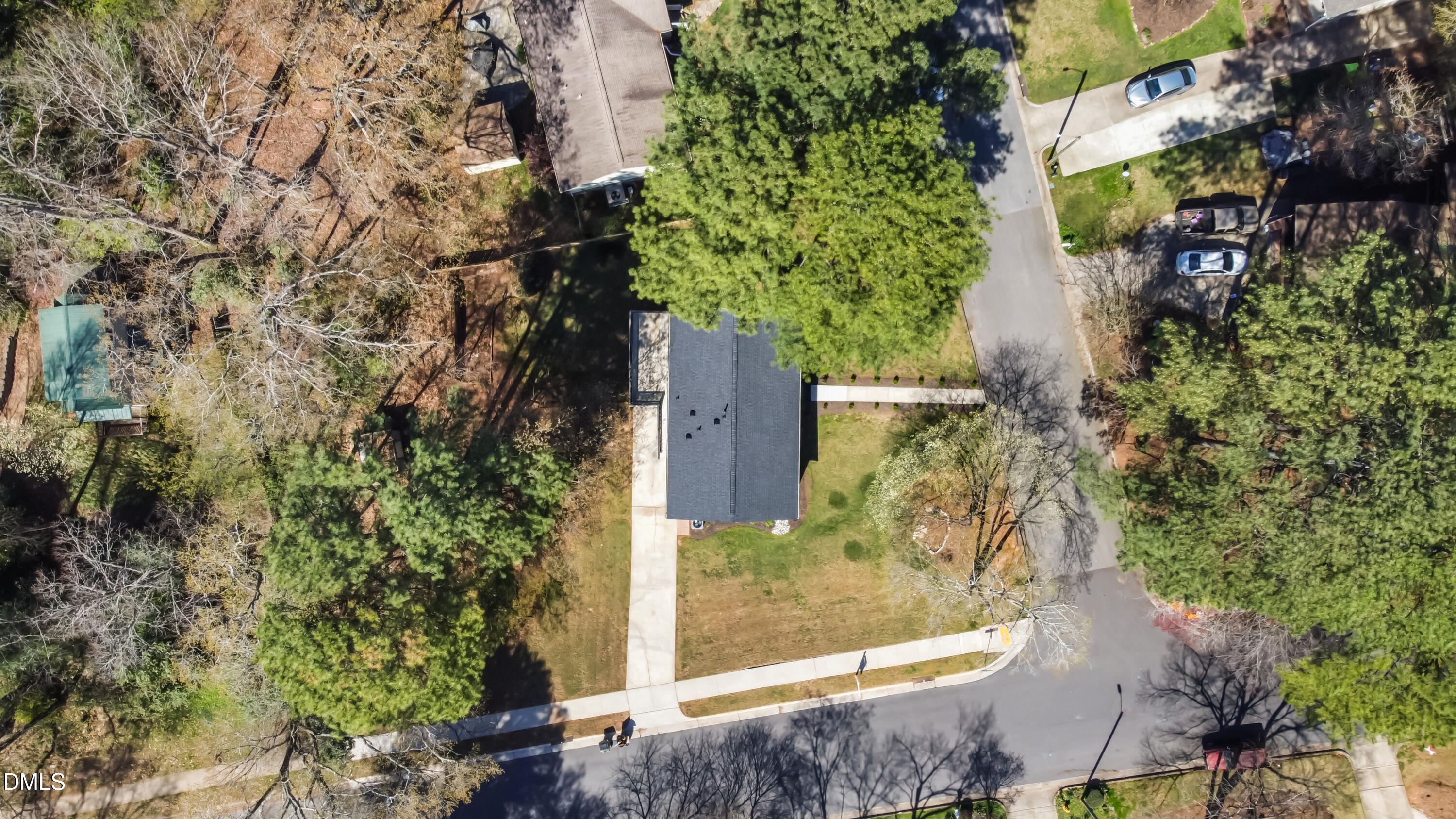820 Nuttree Place Raleigh, NC 27606 - Photo 32 of 38