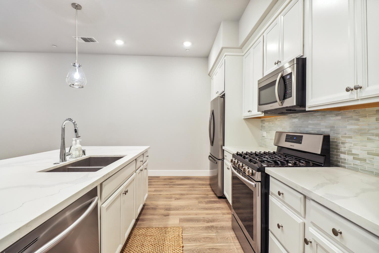 1661 Spring Street, Unit 341 Davis, CA 95616 - Photo 8 of 49