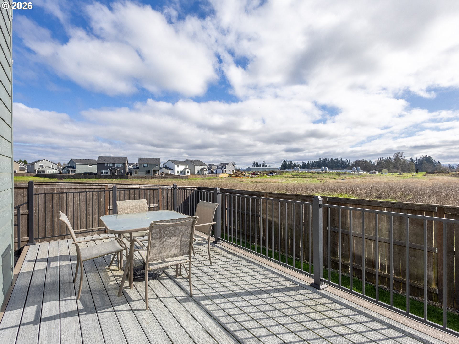 8827 North 1st Circle Ridgefield, WA 98642 - Photo 30 of 38 a view of a terrace with seating space