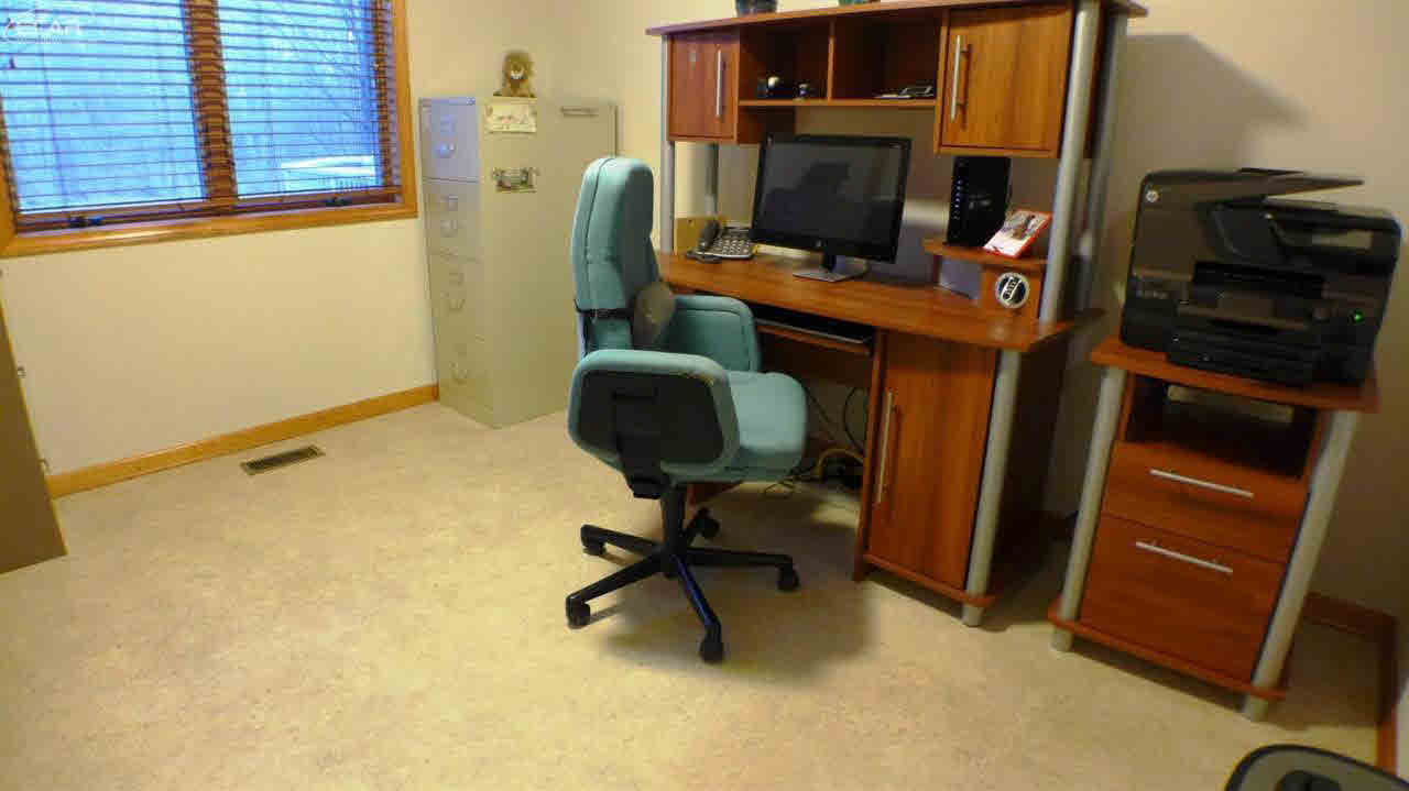 6451 Lucas Road Flint, MI 48506 - Photo 31 of 45 21243156-32.JPG