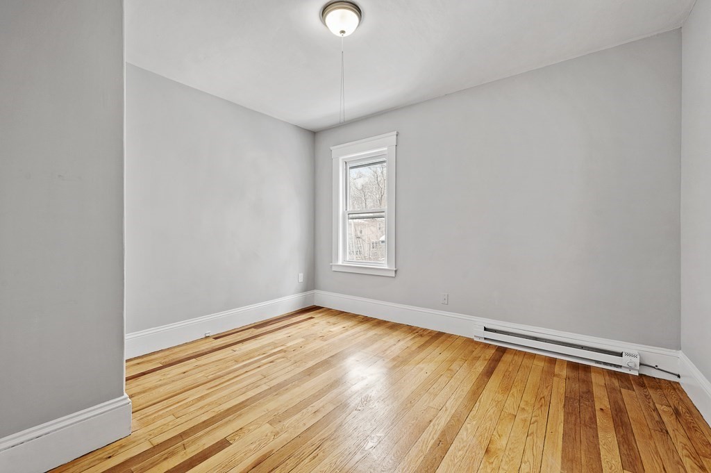 256 Belmont Street, Unit B Worcester, MA 01604 - Photo 5 of 10