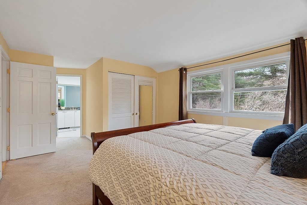 62 Wildwood Road Andover, MA 01810 - Photo 26 of 40 Gallery Image 26