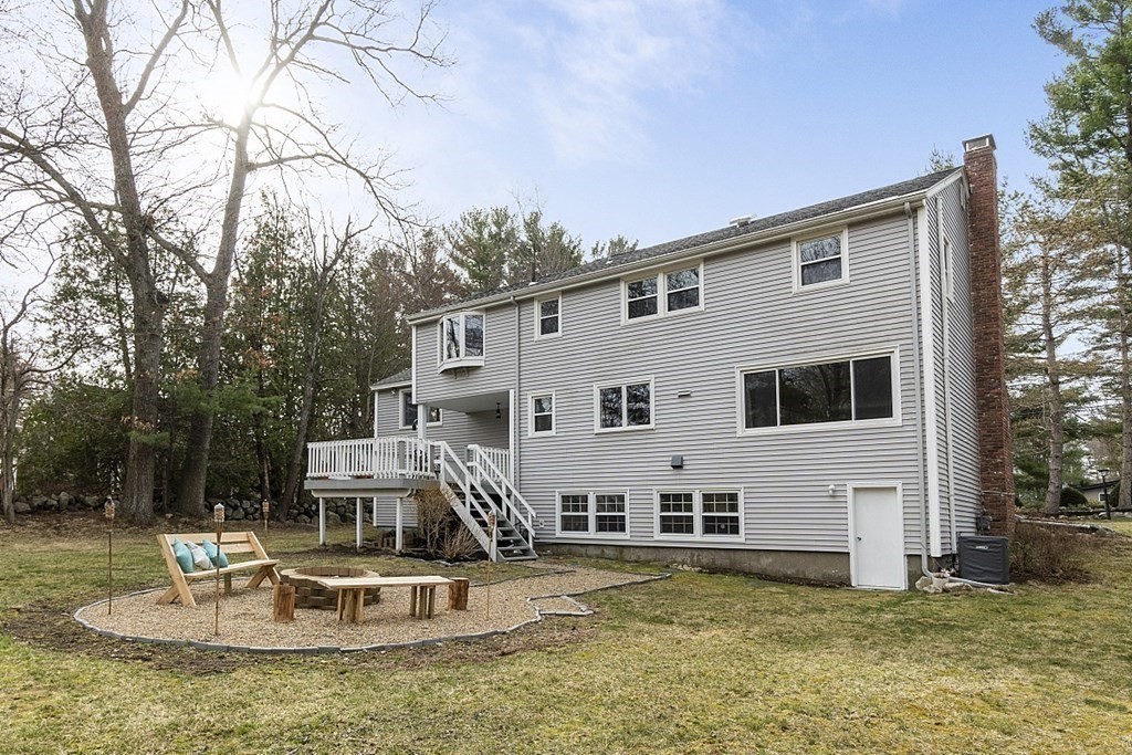 62 Wildwood Road Andover, MA 01810 - Photo 36 of 40 Gallery Image 36