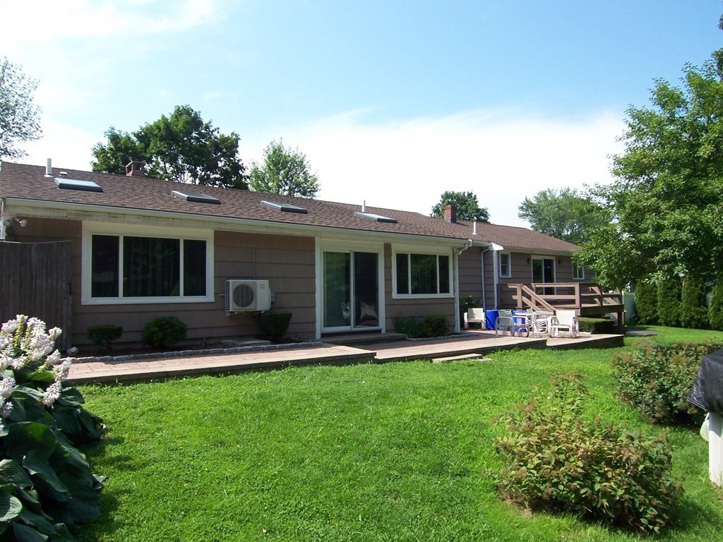 37 Cranmore Road Braintree, MA 02184 - Photo 5 of 25 Gallery Image 5