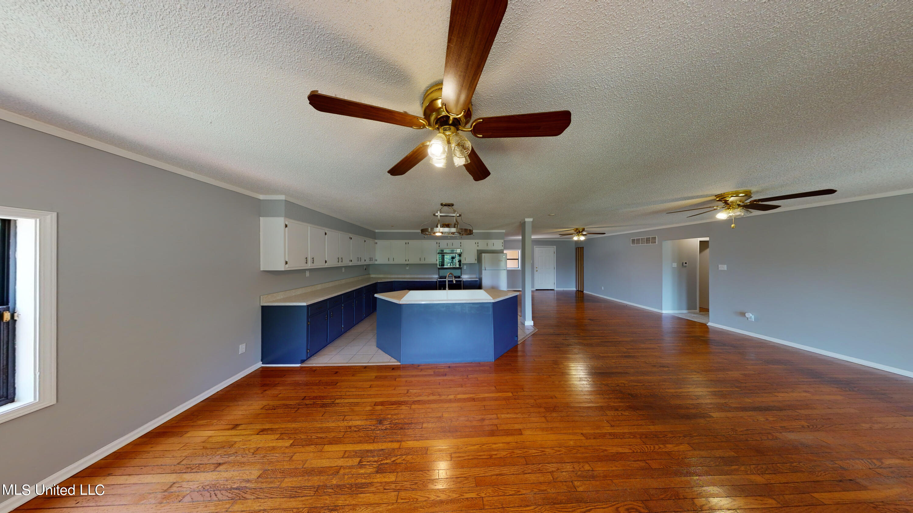 1915 Peavine Road Coldwater, MS 38618 - Photo 11 of 32 1915-Peavine-Rd-07072022_183452