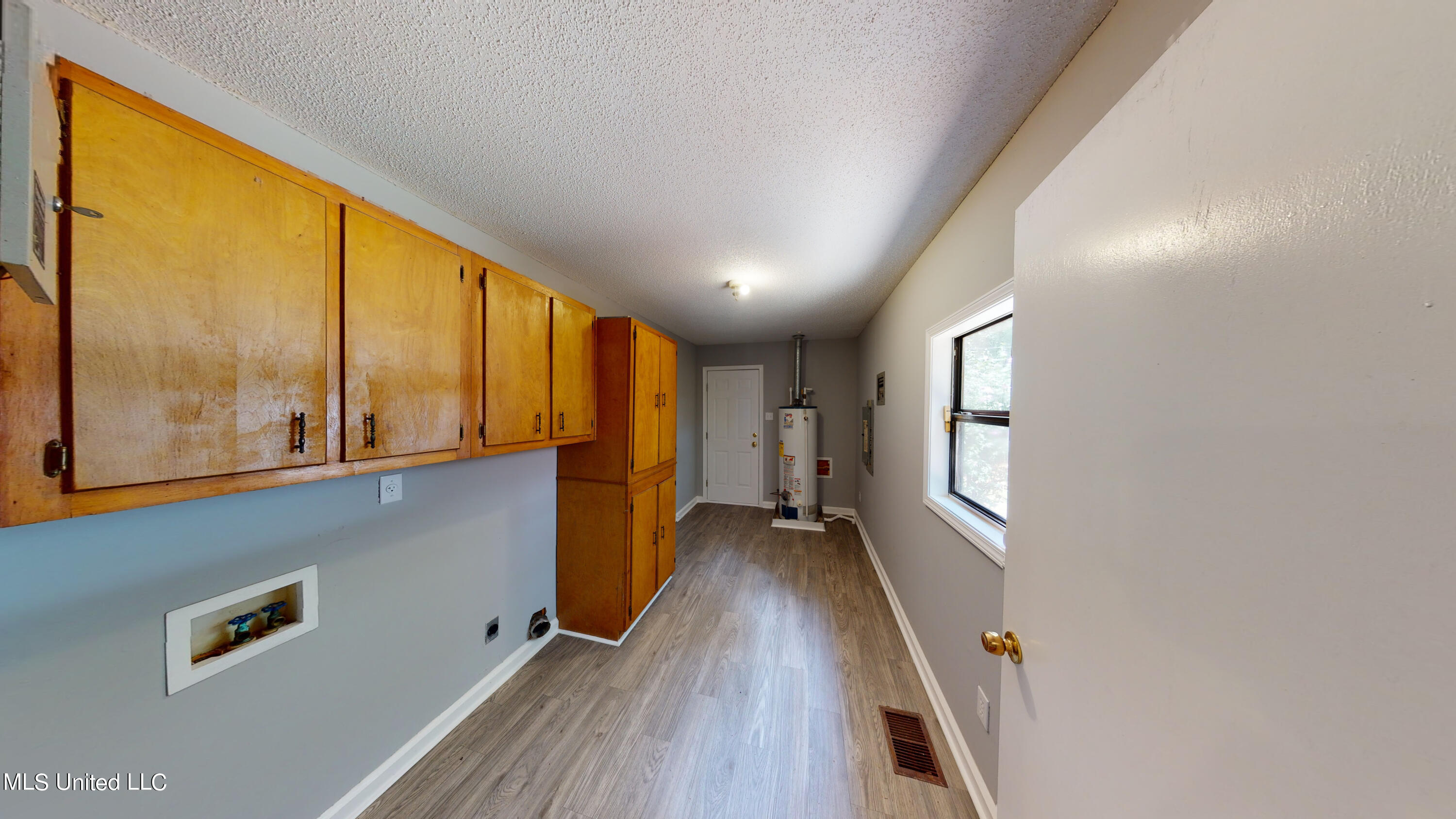 1915 Peavine Road Coldwater, MS 38618 - Photo 16 of 32 1915-Peavine-Rd-07072022_183636