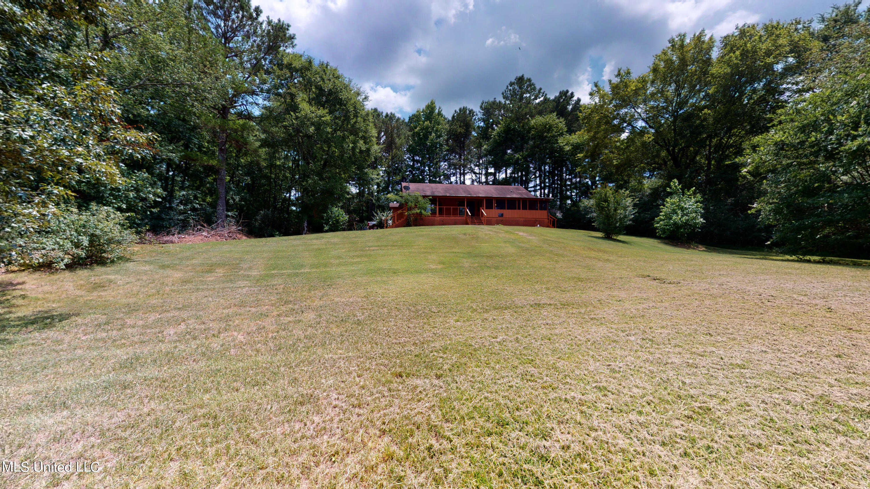 1915 Peavine Road Coldwater, MS 38618 - Photo 4 of 32 1915-Peavine-Rd-07072022_184207