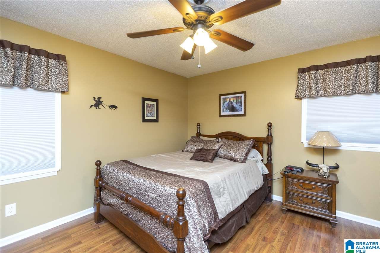 509 Overhill Road Pelham, AL 35124 - Photo 20 of 29