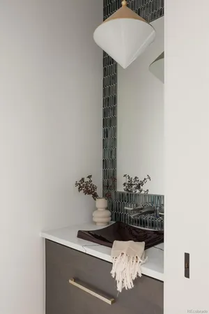 a view of a workspace with furniture