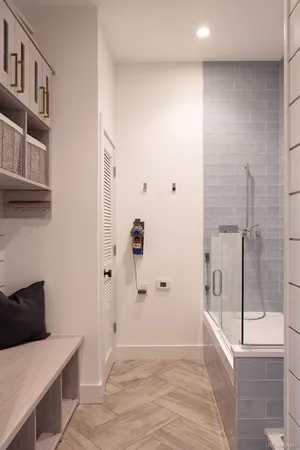 a view of a entryway with a yard