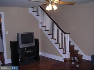 103 Ardsley Road Upper Darby, PA 19082 - Photo 3 of 3