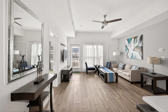 $309,999 | 1207 Grand W Boulevard, Unit 1J, Katy, TX 77449