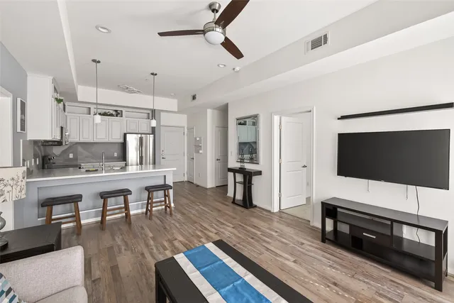 $309,999 | 1207 Grand W Boulevard, Unit 1J, Katy, TX 77449